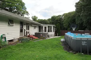 1117 Overlook Dr, Palmer, MA 01069 - Photo 3