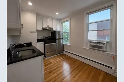 61 Phillips St #3, Boston, MA 02114 - Photo 5