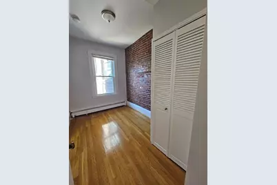61 Phillips St #3, Boston, MA 02114 - Photo 9