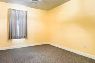 40 Winchester Ln, Fall River, MA 02721 - Photo 13