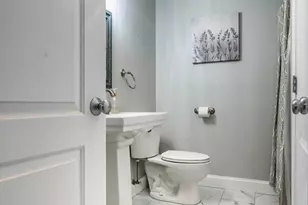 40 Winchester Ln, Fall River, MA 02721 - Photo 7
