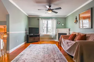 40 Winchester Ln, Fall River, MA 02721 - Photo 5
