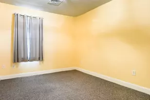 40 Winchester Ln, Fall River, MA 02721 - Photo 13