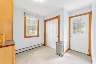 5 Strawberry Ln, Billerica, MA 01821 - Photo 11