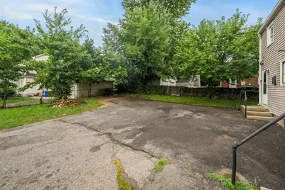 46-48 Fenwick St, Springfield, MA 01109 - Photo 5