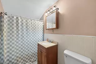 46-48 Fenwick St, Springfield, MA 01109 - Photo 17