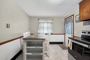 46-48 Fenwick St, Springfield, MA 01109 - Photo 9