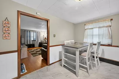 46-48 Fenwick St, Springfield, MA 01109 - Photo 11