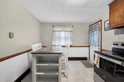 46-48 Fenwick St, Springfield, MA 01109 - Photo 9