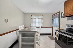46-48 Fenwick St, Springfield, MA 01109 - Photo 9