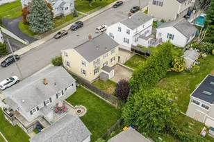 541 Woodman St, Fall River, MA 02724 - Photo 7