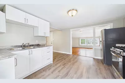 541 Woodman St, Fall River, MA 02724 - Photo 27