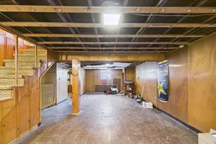 541 Woodman St, Fall River, MA 02724 - Photo 35