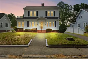 122 Davenport St, Taunton, MA 02780 - Photo 1
