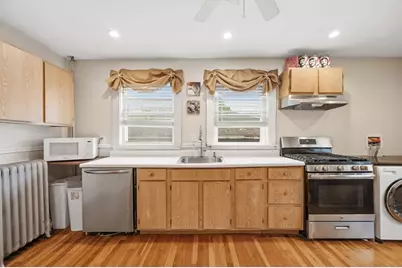 37 Davis St #37, Quincy, MA 02170 - Photo 11
