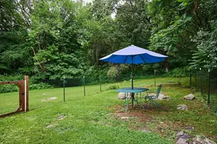 80 Jackson St, Belchertown, MA 01007 - Photo 25