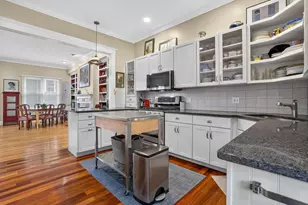 33 Sedgwick St, Boston, MA 02130 - Photo 9