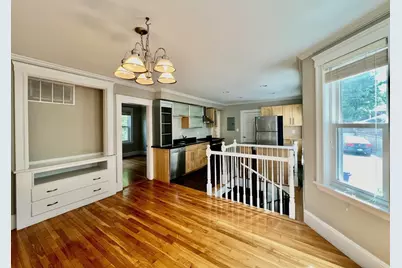18 Rice Street #1, Cambridge, MA 02140 - Photo 3