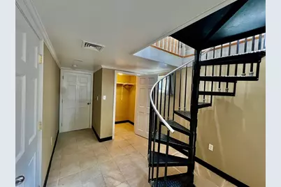 18 Rice Street #1, Cambridge, MA 02140 - Photo 13
