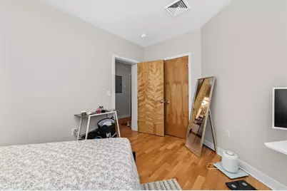 24 Bay State Rd #5, Cambridge, MA 02138 - Photo 17