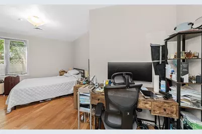 24 Bay State Rd #5, Cambridge, MA 02138 - Photo 15