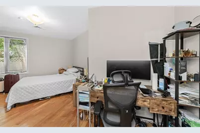 24 Bay State Rd #5, Cambridge, MA 02138 - Photo 15
