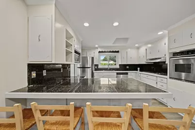 7 Pocahontas Dr, Peabody, MA 01960 - Photo 7