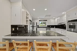 7 Pocahontas Dr, Peabody, MA 01960 - Photo 7