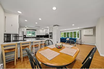 7 Pocahontas Dr, Peabody, MA 01960 - Photo 9