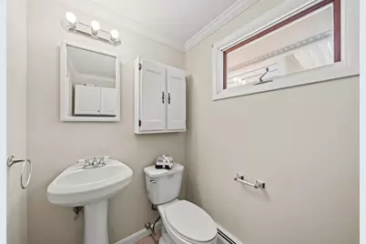 7 Pocahontas Dr, Peabody, MA 01960 - Photo 25