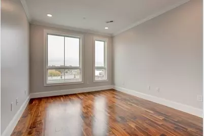 87 Medford #301, Medford, MA 02155 - Photo 11