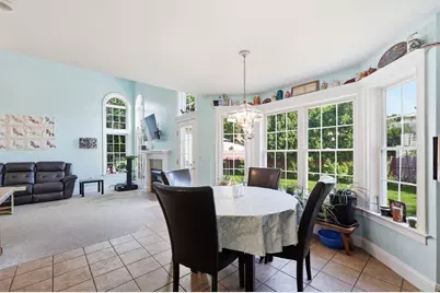 32 Waterford Dr, Westfield, MA 01085 - Photo 15