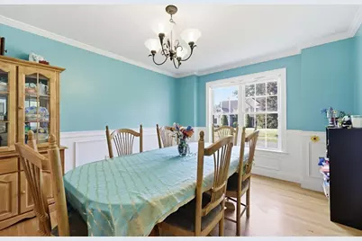 32 Waterford Dr, Westfield, MA 01085 - Photo 5