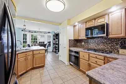 32 Waterford Dr, Westfield, MA 01085 - Photo 11