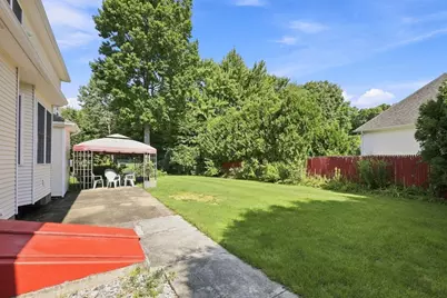 32 Waterford Dr, Westfield, MA 01085 - Photo 33