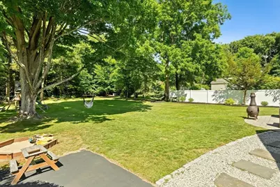 66 Center St, Raynham, MA 02767 - Photo 23