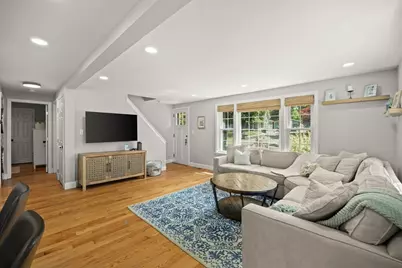 66 Center St, Raynham, MA 02767 - Photo 9