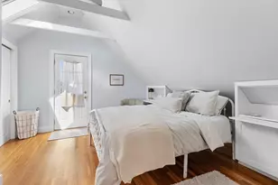 3 Circle St, Marblehead, MA 01945 - Photo 11