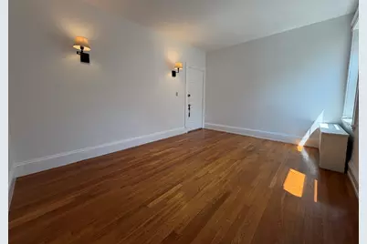 7 Grove St. #11, Boston, MA 02114 - Photo 3
