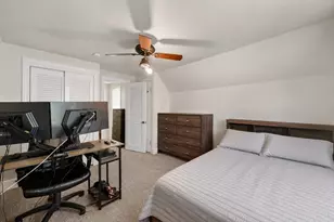 18 Tyler St, Boston, MA 02136 - Photo 15