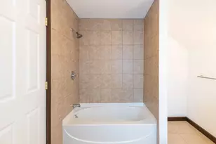39 County St, Peabody, MA 01960 - Photo 13