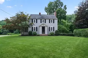 124 Hobart St, Hingham, MA 02043 - Photo 1