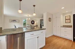 124 Hobart St, Hingham, MA 02043 - Photo 11
