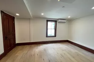 41 Summer St, Leominster, MA 01453 - Photo 3