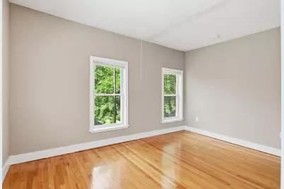34 W School St, Westfield, MA 01085 - Photo 15