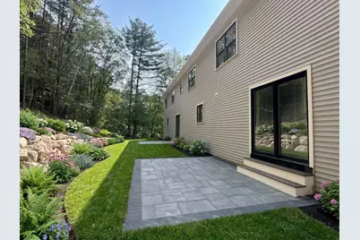 43 Burlington Road #1, Bedford, MA 01730 - Photo 9