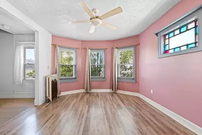 21 Cabot #2, Salem, MA 01970 - Photo 3
