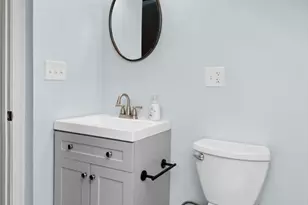 21 Cabot, Salem, MA 01970 - Photo 33