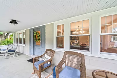 276 Plain St, Stoughton, MA 02072 - Photo 5