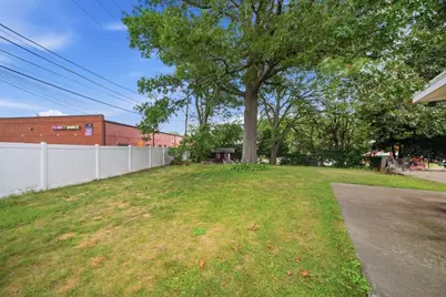 218 Stedman St, Lowell, MA 01851 - Photo 35